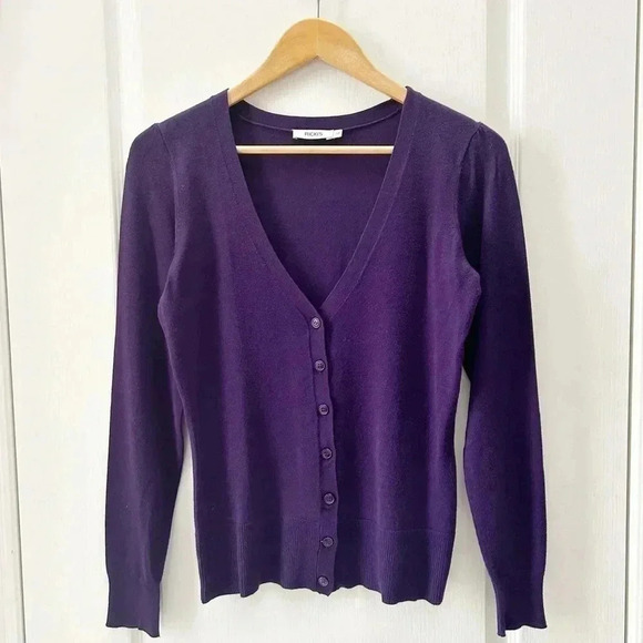Ricki’s Cardigan  V Neck Button Front Fitted Purple Size Small - Picture 4 of 16